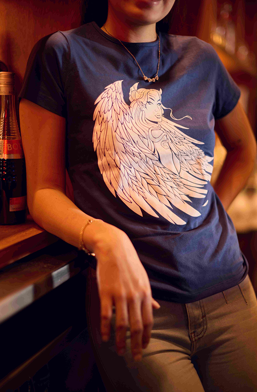 CAMISETA LA SANTITA